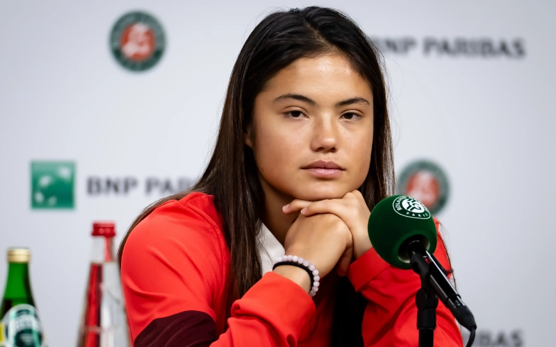 Emma Raducanu Coach 2025